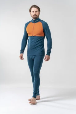 Devold Expedition Merino 235 Z.Neck Man 9 Devold Expedition Merino 235 Z.Neck Man -Randonnée Camping Magasin devold expedition merino 235 z neck man 3