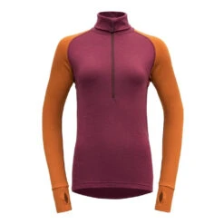 Devold Expedition Merino 235 Z.Neck Woman 8 Devold Expedition Merino 235 Z.Neck Woman -Randonnée Camping Magasin devold expedition merino 235 z neck woman 3