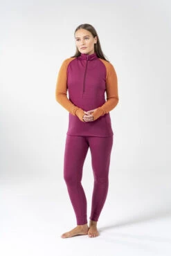 Devold Expedition Merino 235 Z.Neck Woman 9 Devold Expedition Merino 235 Z.Neck Woman -Randonnée Camping Magasin devold expedition merino 235 z neck woman 4