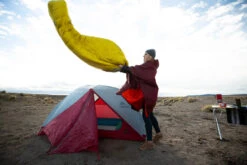 Therm-a-Rest Thermarest Honcho Poncho Down -Randonnée Camping Magasin poncho couette thermarest honcho poncho down 05