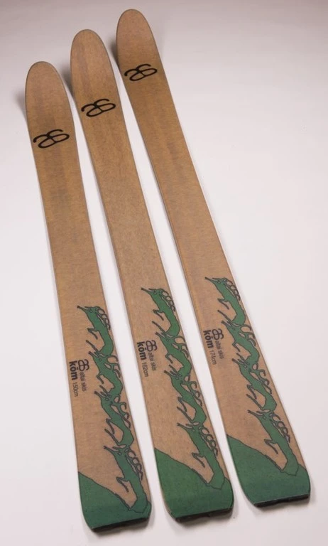 Skis Altai Kom 1 Skis Altai Kom